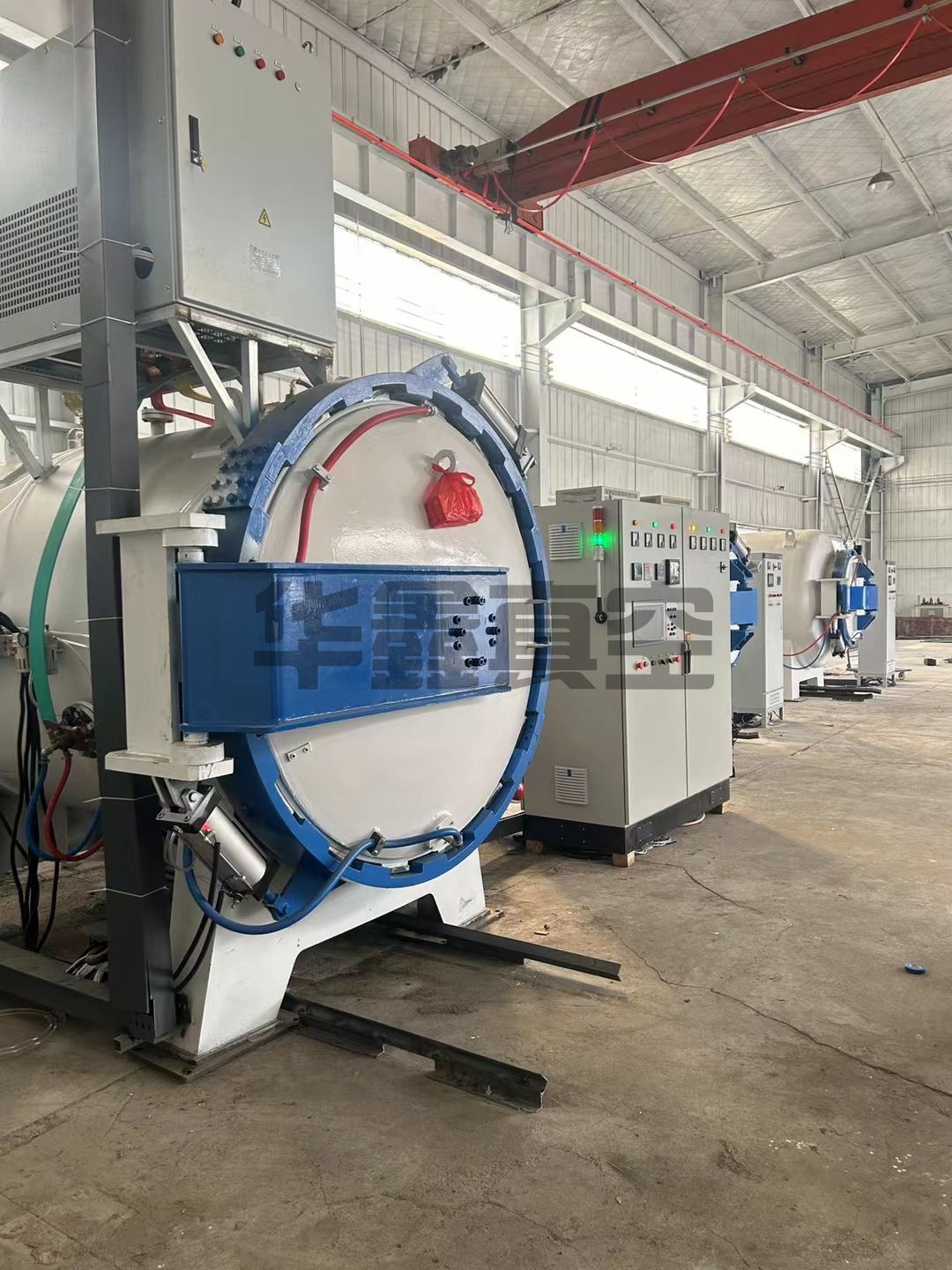 真空高压气淬炉-卧式